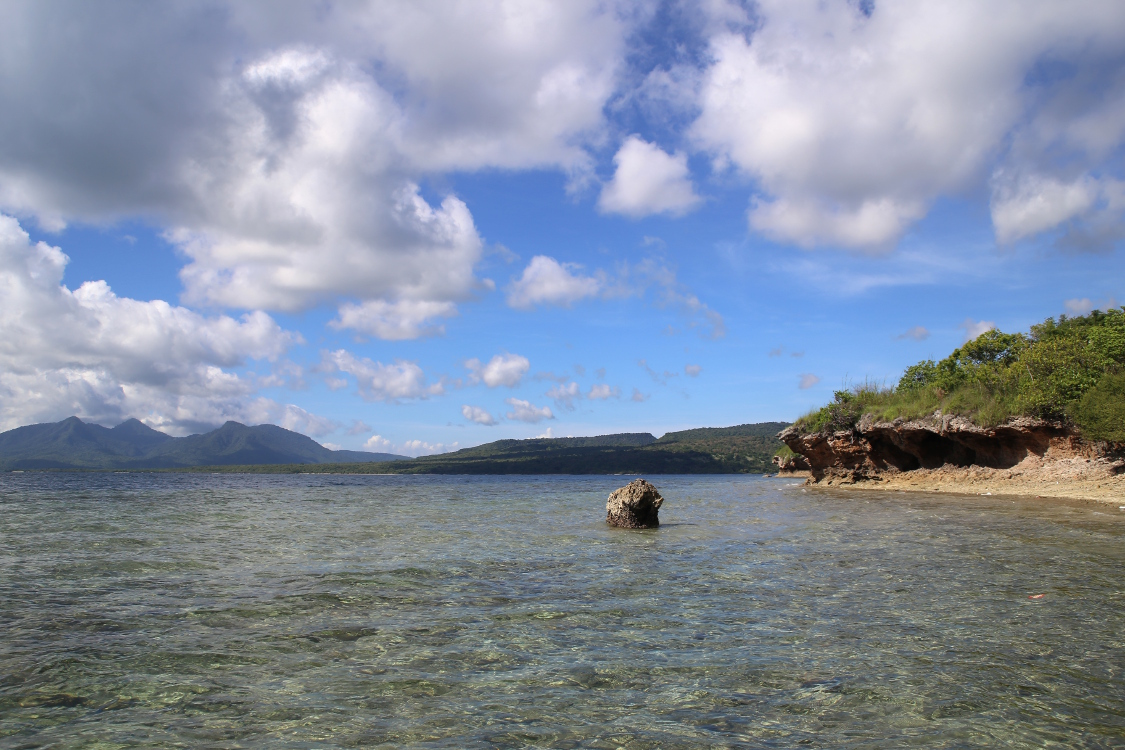 Bali. Ile Menjangan.
Cette petite Ã®le fait partie d'un parc national, et les fonds marins ont donc Ã©tÃ© prÃ©servÃ©s.
C'est l'idÃ©al pour le snorkelling !