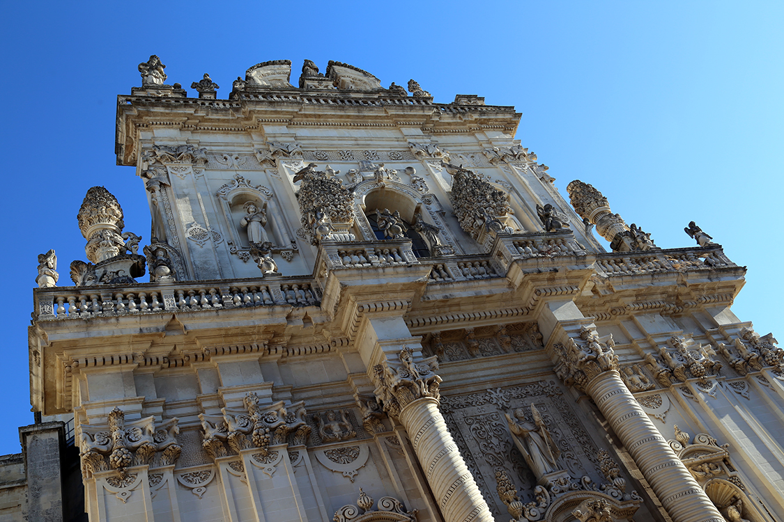 Lecce.
Basilique San Giovanni al Rosario.