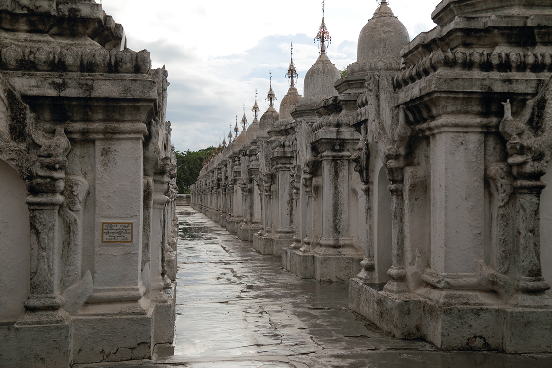 Mandalay.
Kuthodaw pagoda.
En Birmanie, on aime bien que tout soit 