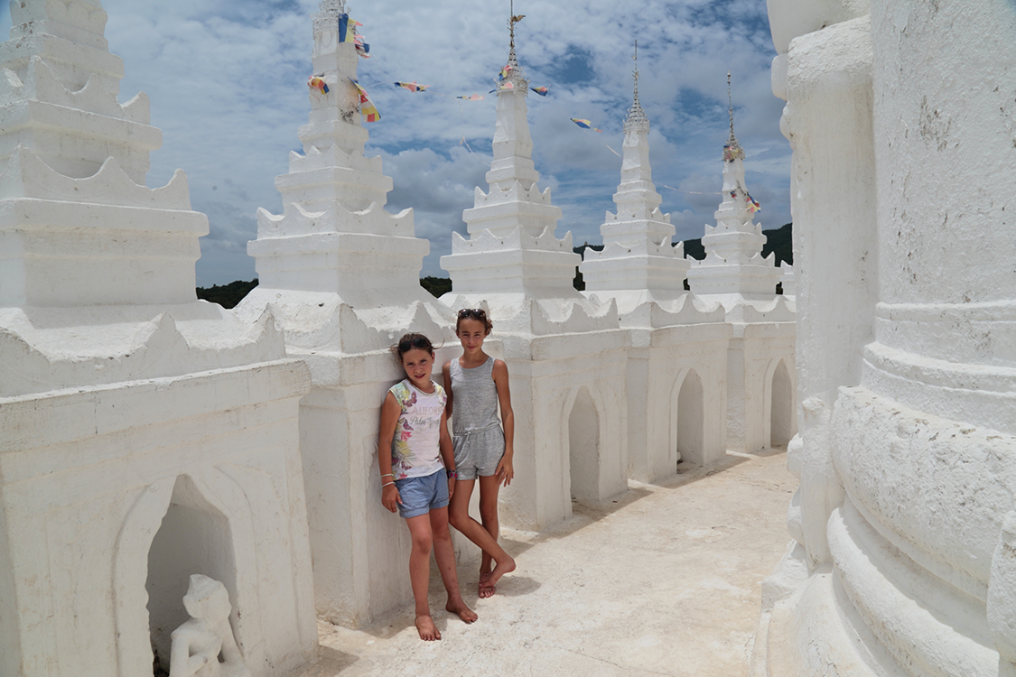 Mandalay, Mingun.
Pagode Hsinbyume.