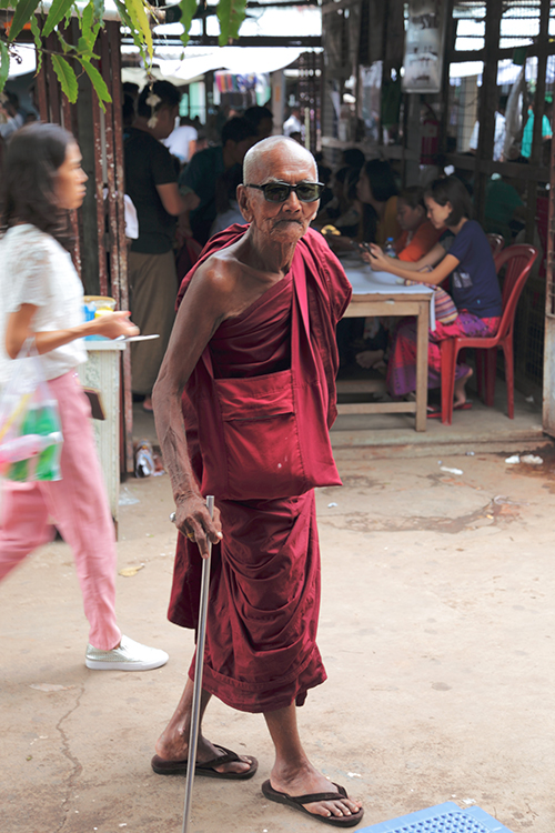 Mandalay.
MarchÃ© de jade.