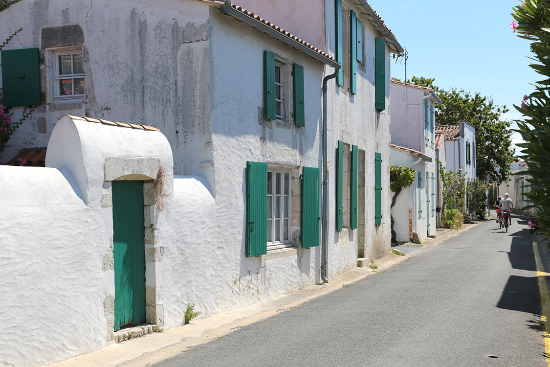 Ile de RÃ©.
Village de la Couarde-sur-Mer.