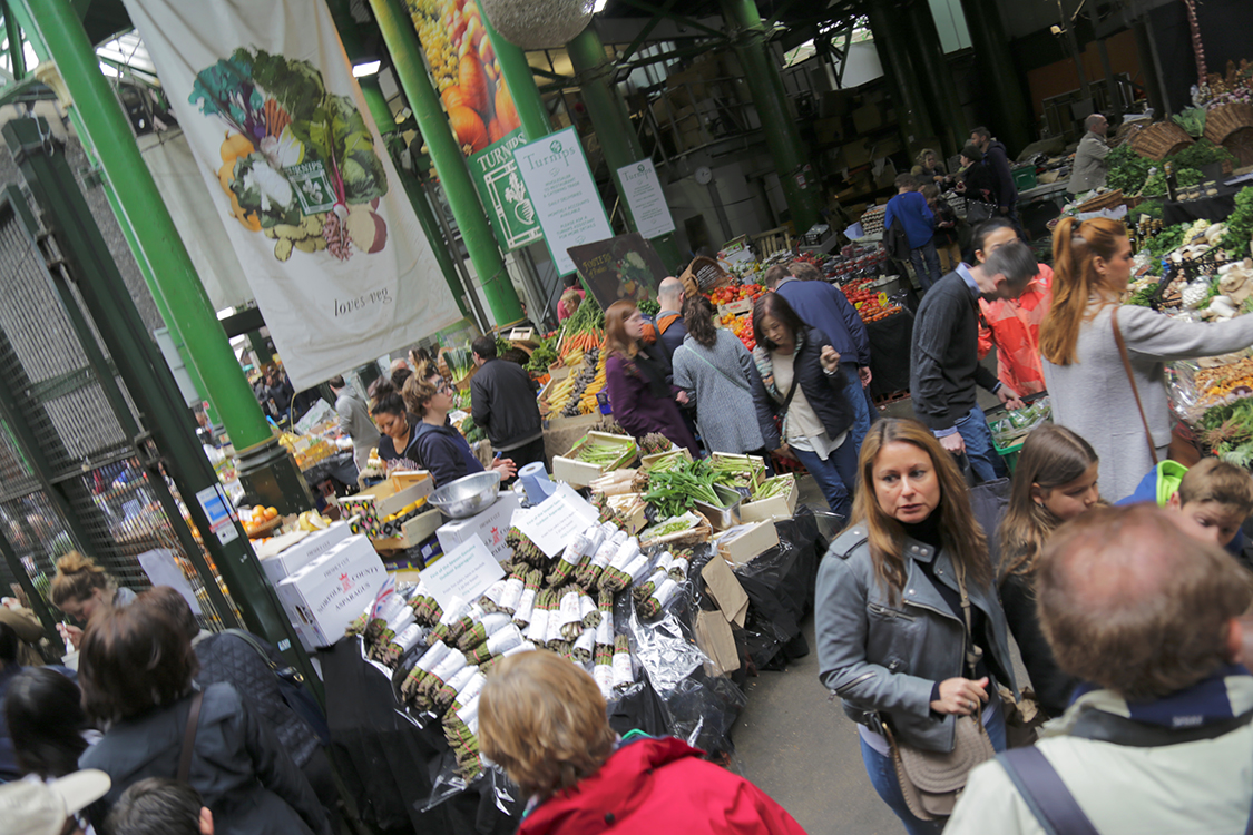 Borough market.
Un des plus grands marchÃ©s alimentaires de la ville.