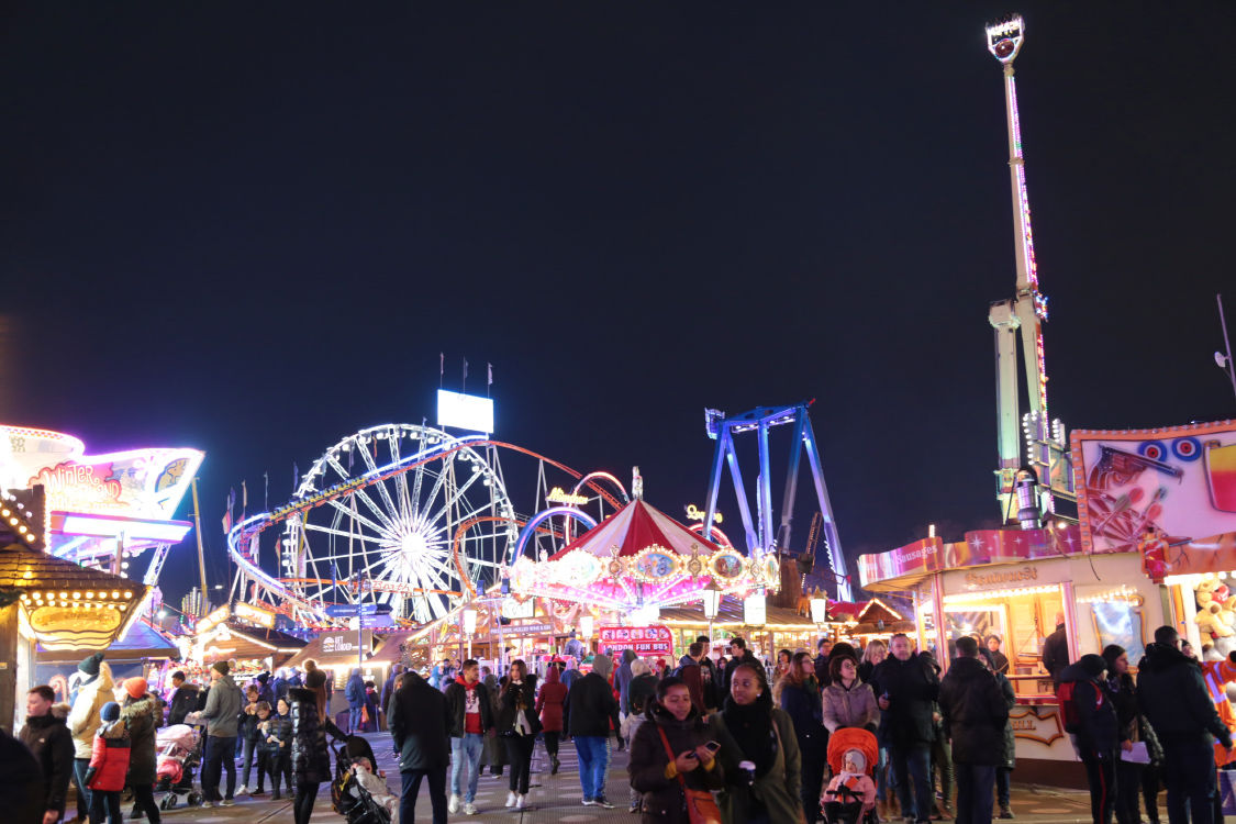 Winter Wonderland.
La plus grande fÃªte foraine de Londres prend place Ã  Hyde Park pour 6 semaines.
C'est parti !