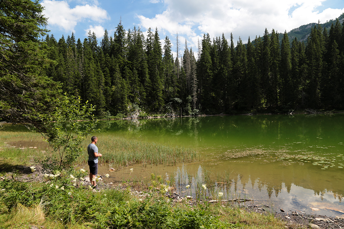 Parc National du Durmitor.
Pause pique-nique au Lac Zminje.