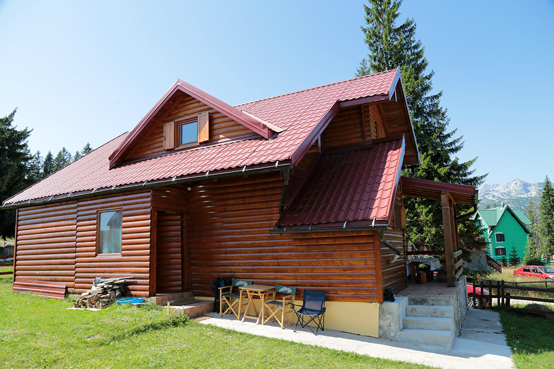 Parc National du Durmitor.
Et voilÃ  notre logement Ã  Zabljak !