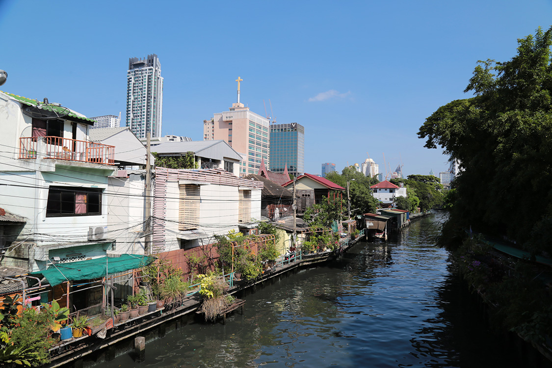 Bangkok.
Canaux Ã  cÃ´tÃ© de la maison de Jim Thompson.